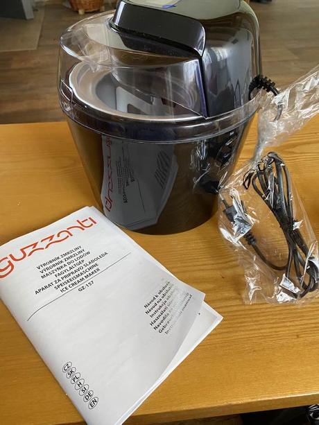 Zmrzlinovač guzzanti gz 157, 