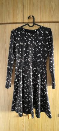 Šaty - jak na běžné nošení tak i slavnostnější, c&a,158