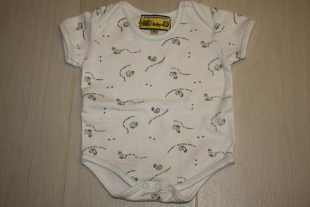 Body s krátkým rukávem, 62