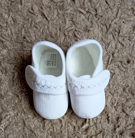 Kojenecké capáčky 11, 