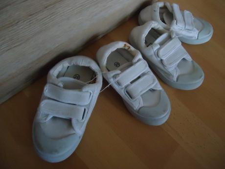 Letní tenisky pro dvojčátka, 25