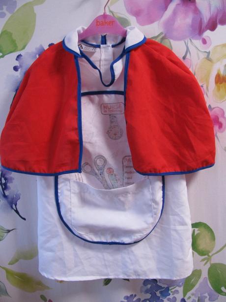 Kostým na karneval-polní zdravotní sestra,