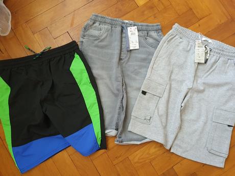 3 x kraťasy - cena celkem, reserved,164