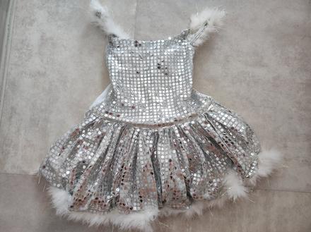 Kostým vel. 98-104,