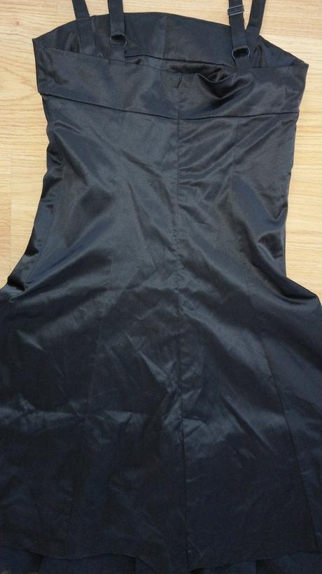 Šaty vel.s zn.flash, s