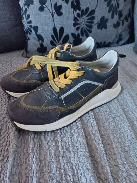 Kožené polobotky, froddo,39