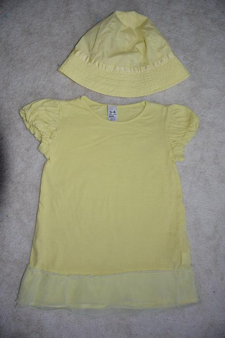 Žlutá tunika a klobouček, zara,104