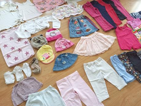 Balík mix věci na holku vel.98-110, 104–116