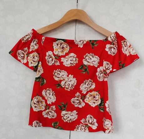 Blůzka vel. 10 - 11 let, 146