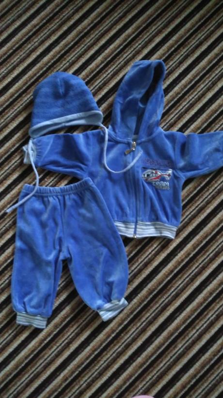 Sametová souprava, 68