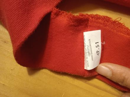 Šáteček pružný, sando,104