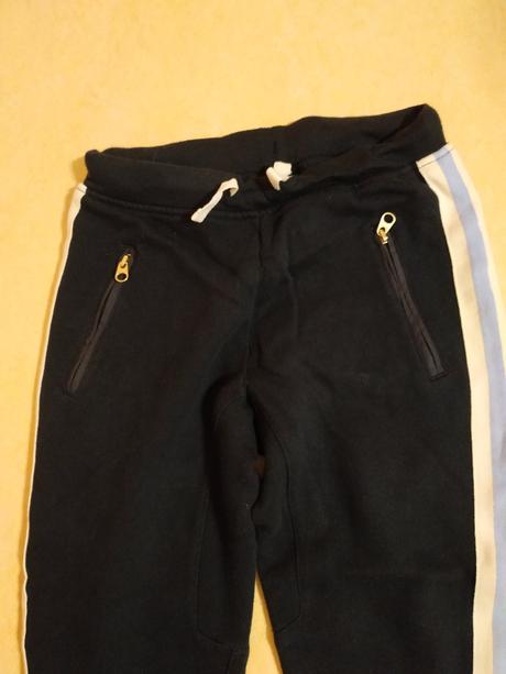 Značkové tepláky vel.128-134, 128