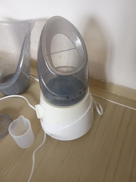 Pleťová sauna, inhalátor,