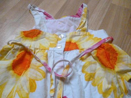 Kytkaté šaty 2-3, 98