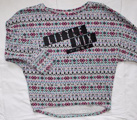 C265. teplejší široké tričko 12-13 let, 158