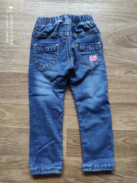 Zateplené džíny, 98