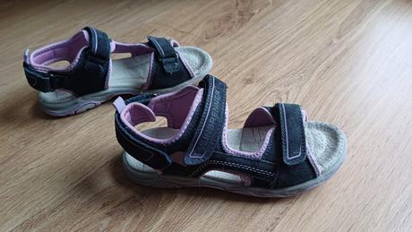 Sandaly baťa vel. 34, 34