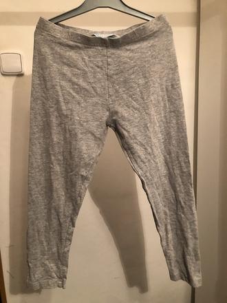 Šedé kratší legíny, 140