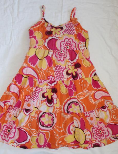 Ho26. lehké letní volánkové šaty 9-10 let, prémaman,140