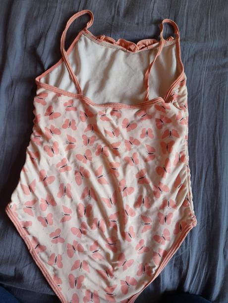 Plavky s motýly lososové, 134