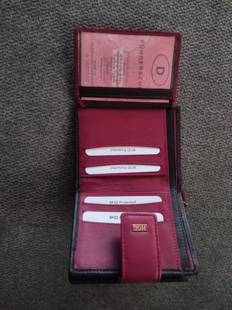 Dámská peněženka, 