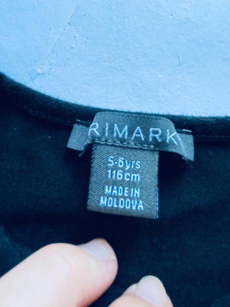 Halenka/ triko - v.4/5 let černé barvy, primark,110