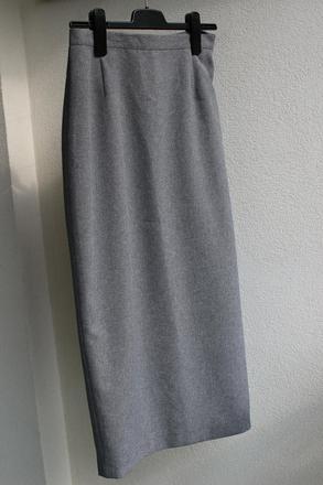 Dlouhá šedá sukně, 40