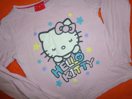 Pěkné tričko s kittynkou 134/140, sanrio,134