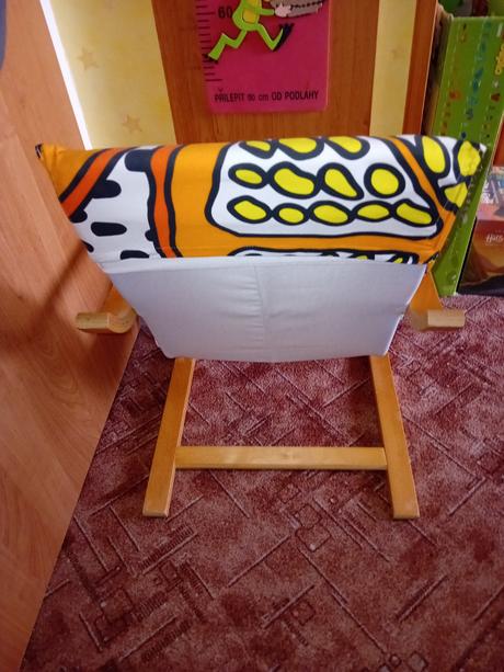 Dětské křeslo, 