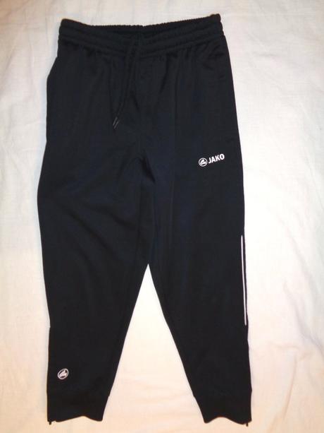 Super černé lesklé tepláky, 116