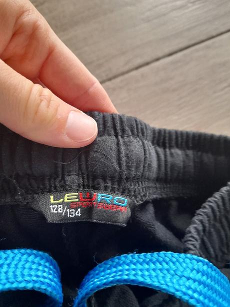 Chlapecké teplákové kraťasy zn. lewro, vel. 128/13, lewro,134