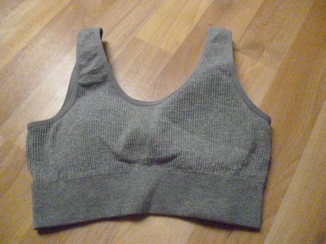 Sportovní podprsenka vel.s-m, s