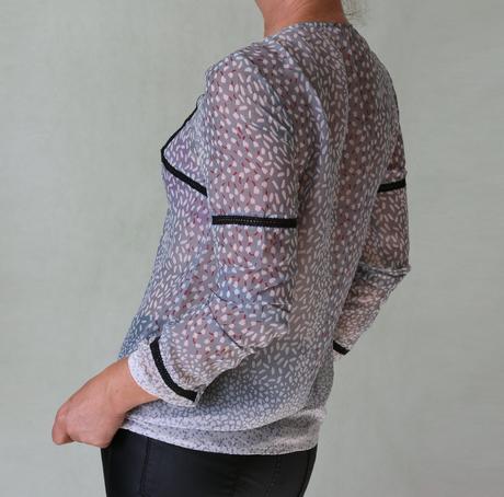 Nová jemná halenka se šněrováním ovs vel.34, ovs,34 / xs