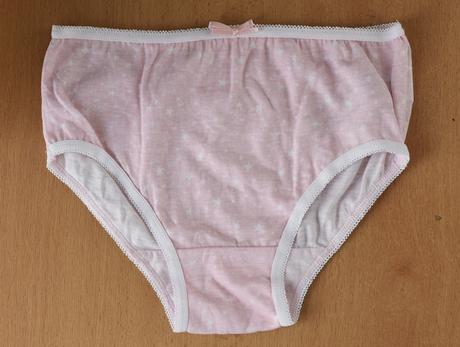 Kalhotky vel. 6 - 7 let, primark,122