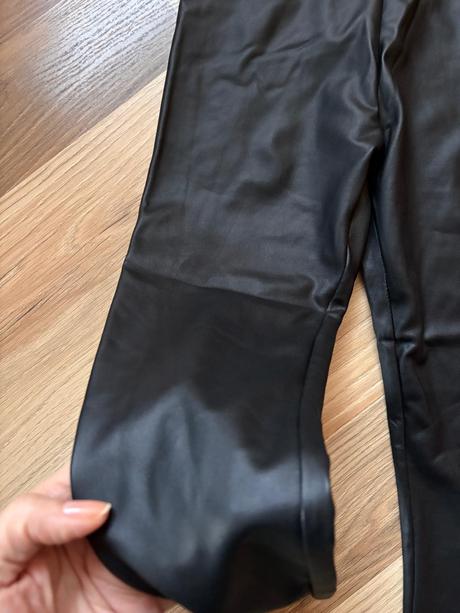 Lesklé legíny, next,128