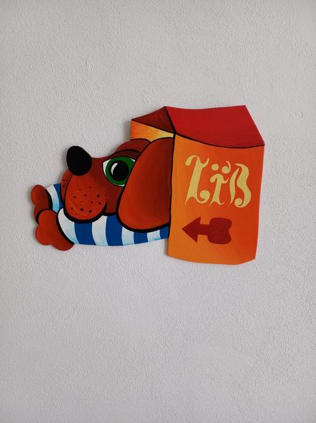 Nástěnná dekorace domek a pes, zuzana vašatová,