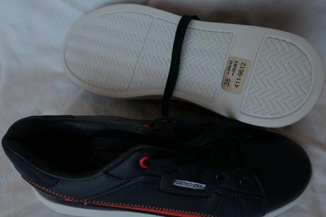 Nové boty - tenisky, 38