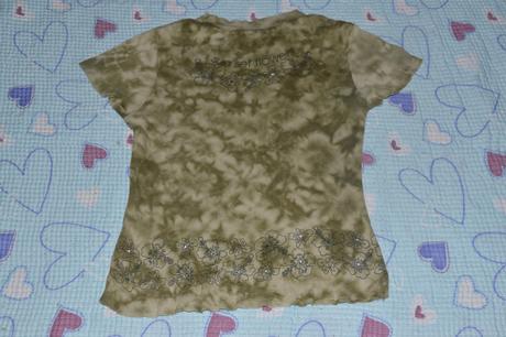 Zelené bavlněné triko zdobené kamínky vel. 116/122, 116