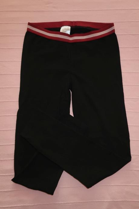 Černé legíny, pepperts,146