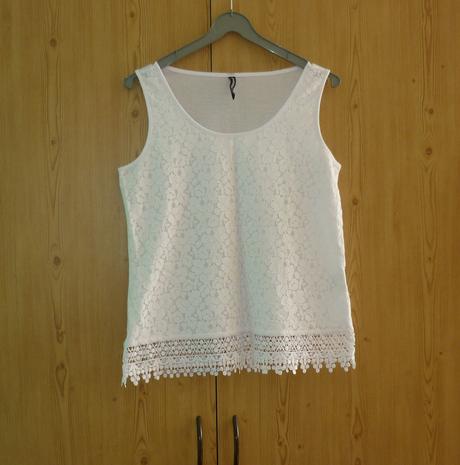 Bílý krajkový top takko fashion, takko,s