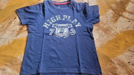 Plátěné kalhoty, 4 x triko a nové slipy, 104–116