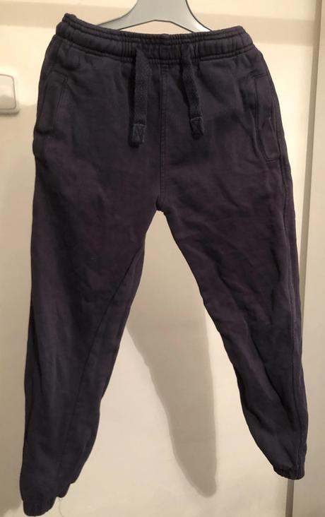 Modré tepláky s kapsami a tkanicí, 116