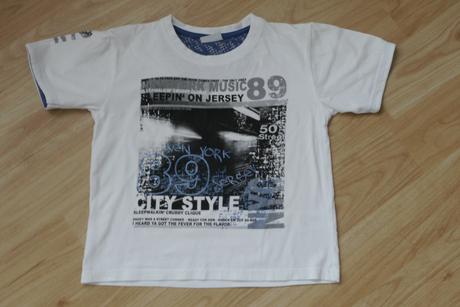 Bile tricko, okay,122