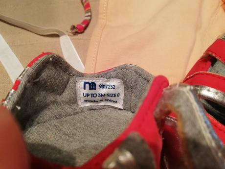 Capáčky látkové, mothercare,<17