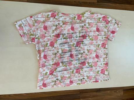 Růžičkové triko 36, vel l, a méně volně, fb sister, l