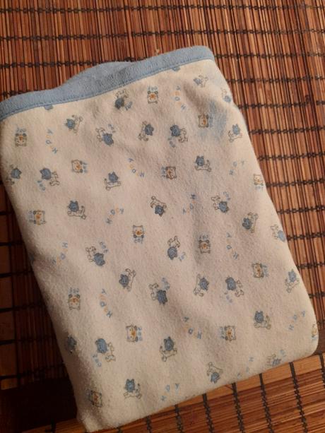 Osuška na kojence, batole, osušky s kapucou,