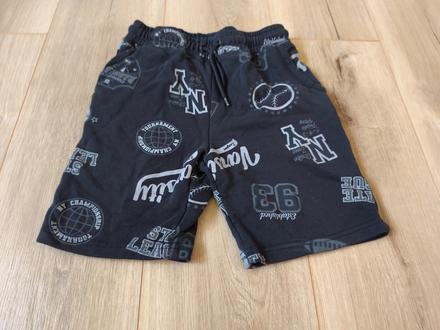 Černé kraťasy, 140