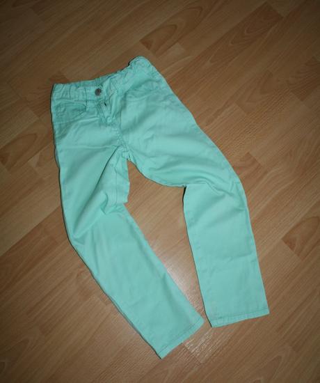 Rifle, džíny, lupilu,116