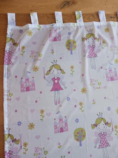 Záclona 2x 140 x 245 cm,