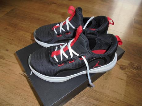 Tenisky zn. jordan, vel. 39, nošené,v top stavu, 39